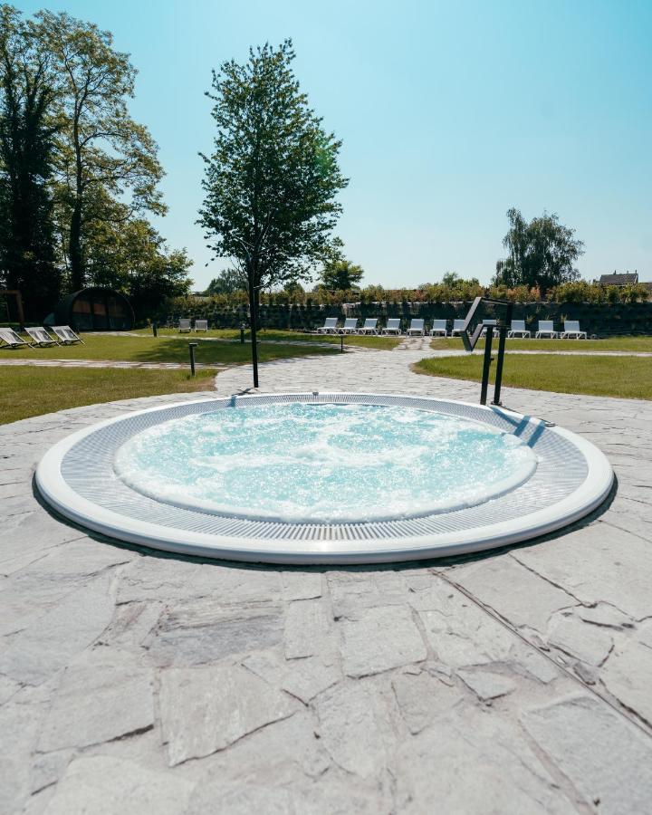 Domaine Des Thermes Awans Buitenkant foto